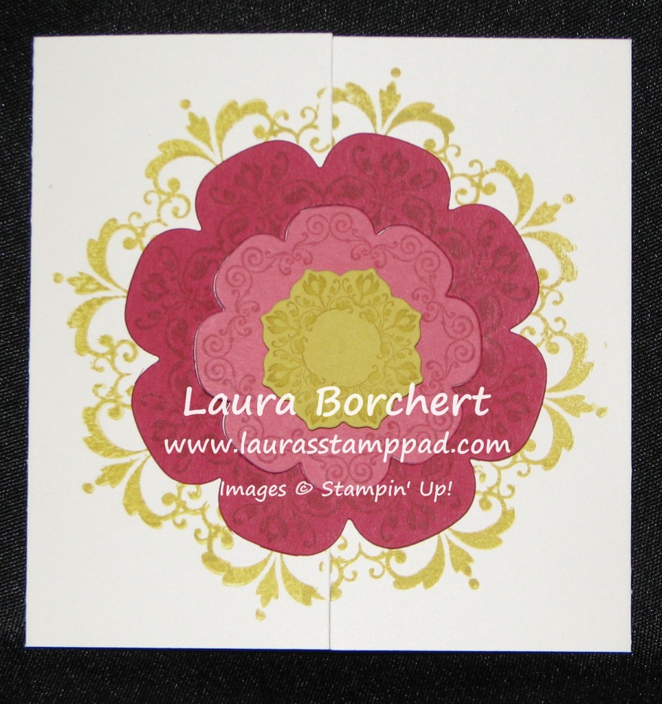 Interlocking Card, www.LaurasStampPad.com